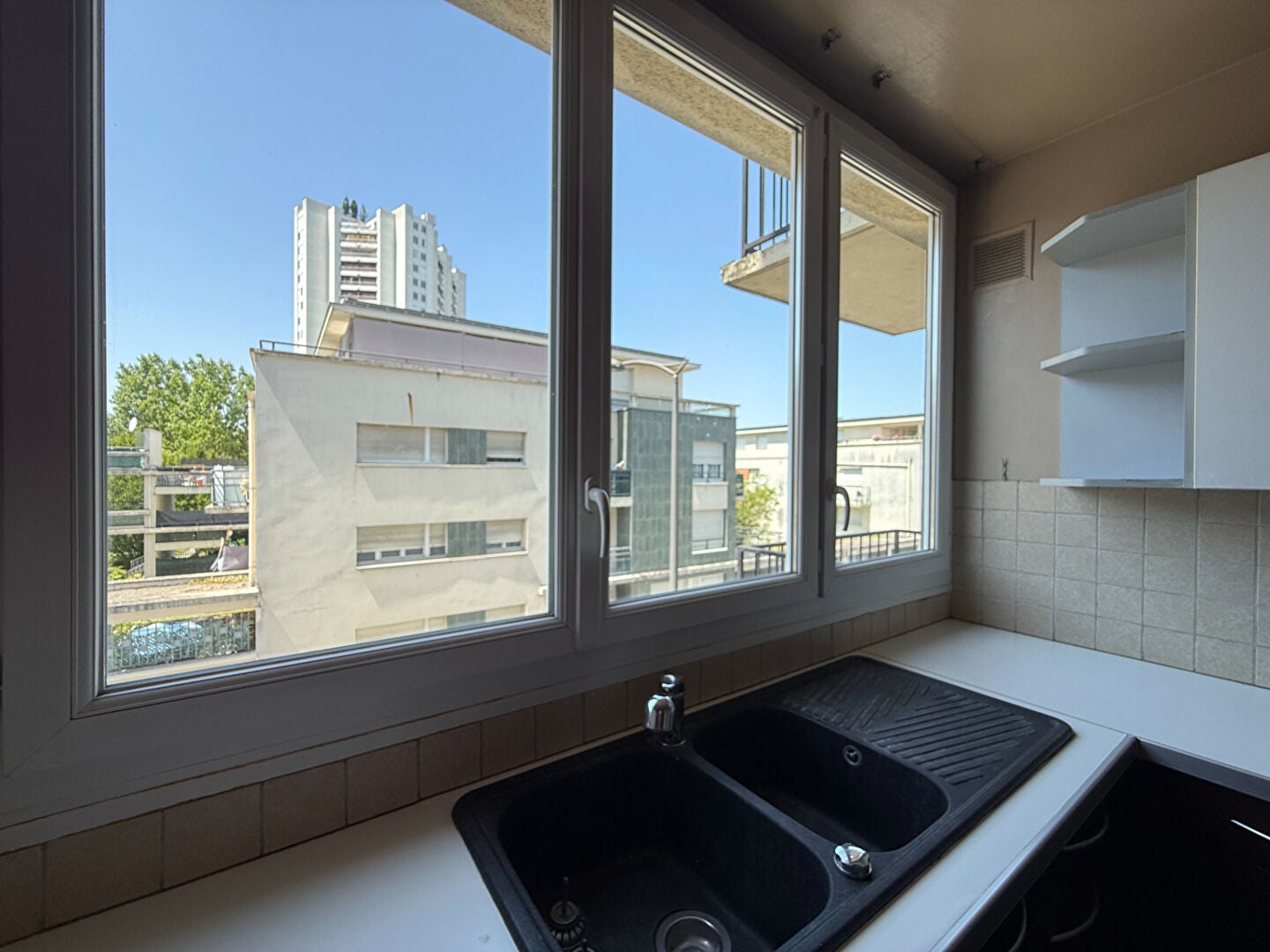 Flat Rue d'Estienne d'Orves in Reims