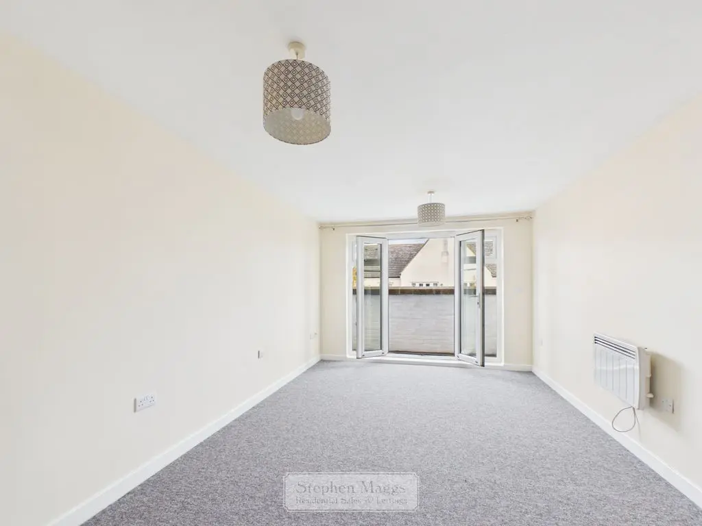 Flat Ridley Avenue in Warmley