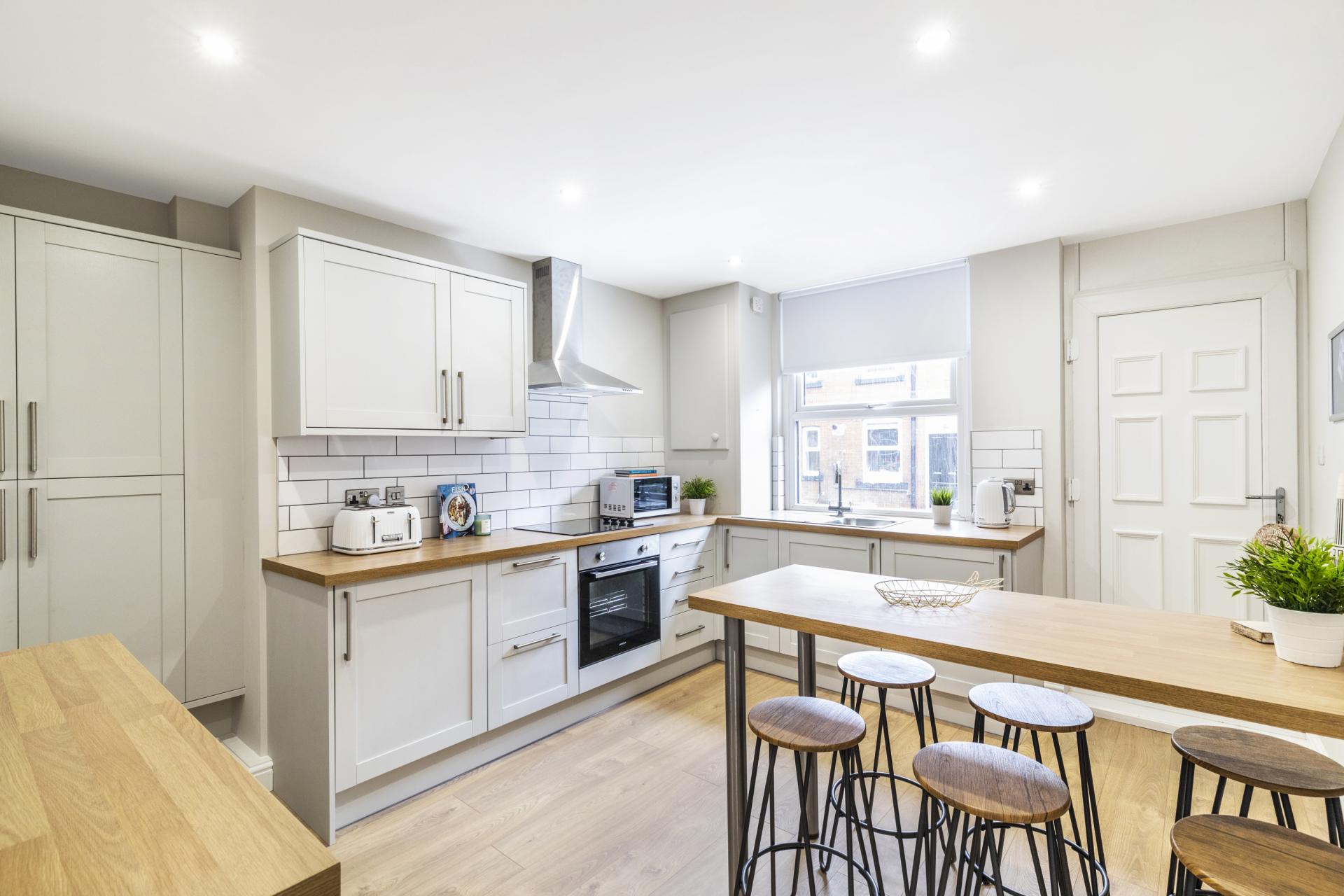 Room Hessle Terrace in Leeds