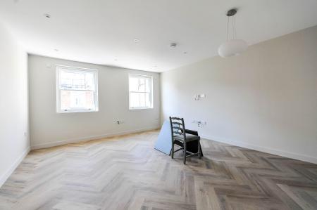 Flat Warwick Way in City of Westminster