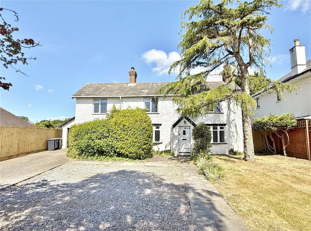 House Burnbake Road in Verwood