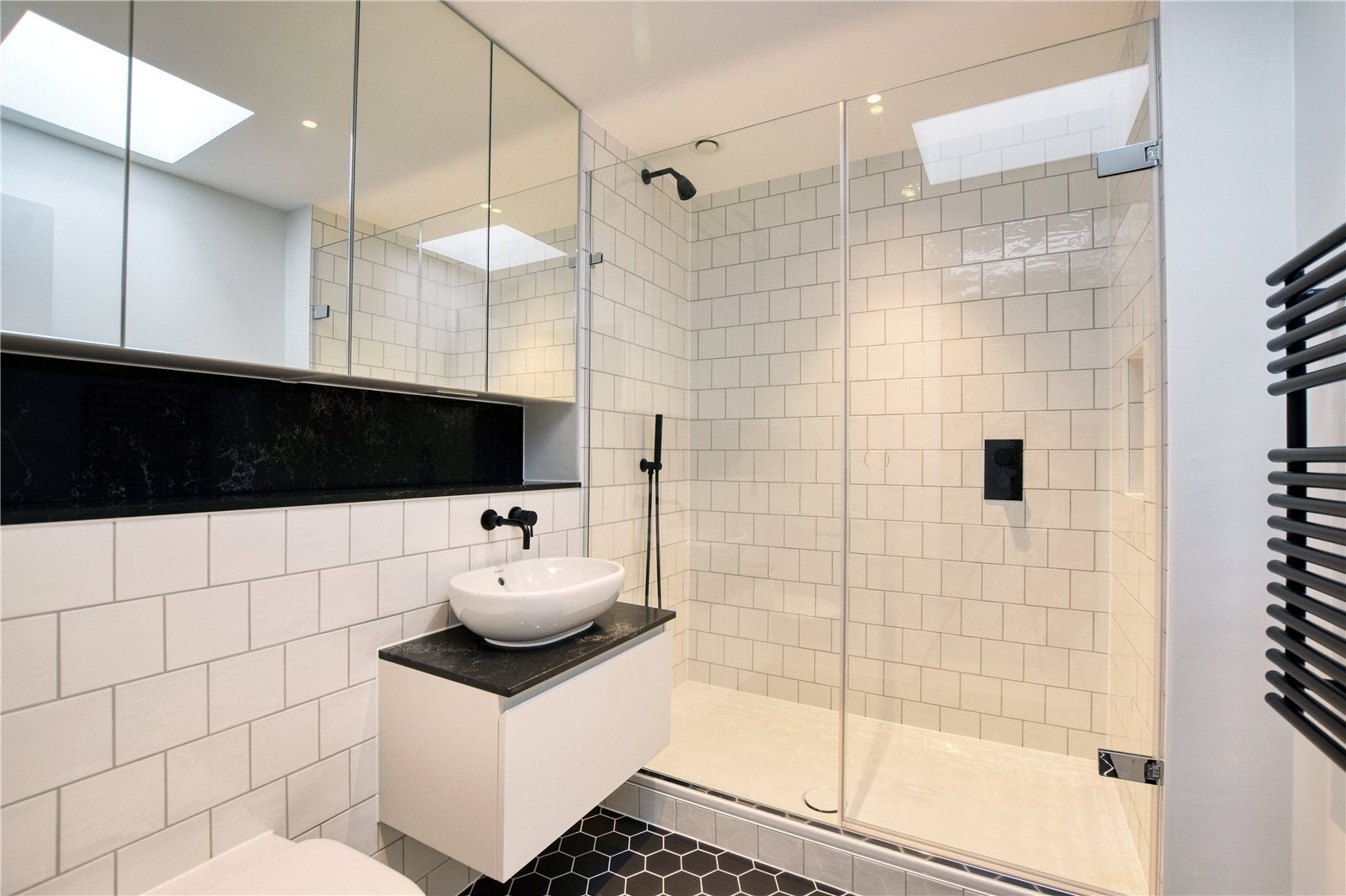 Flat Carlyle Square in Greater London