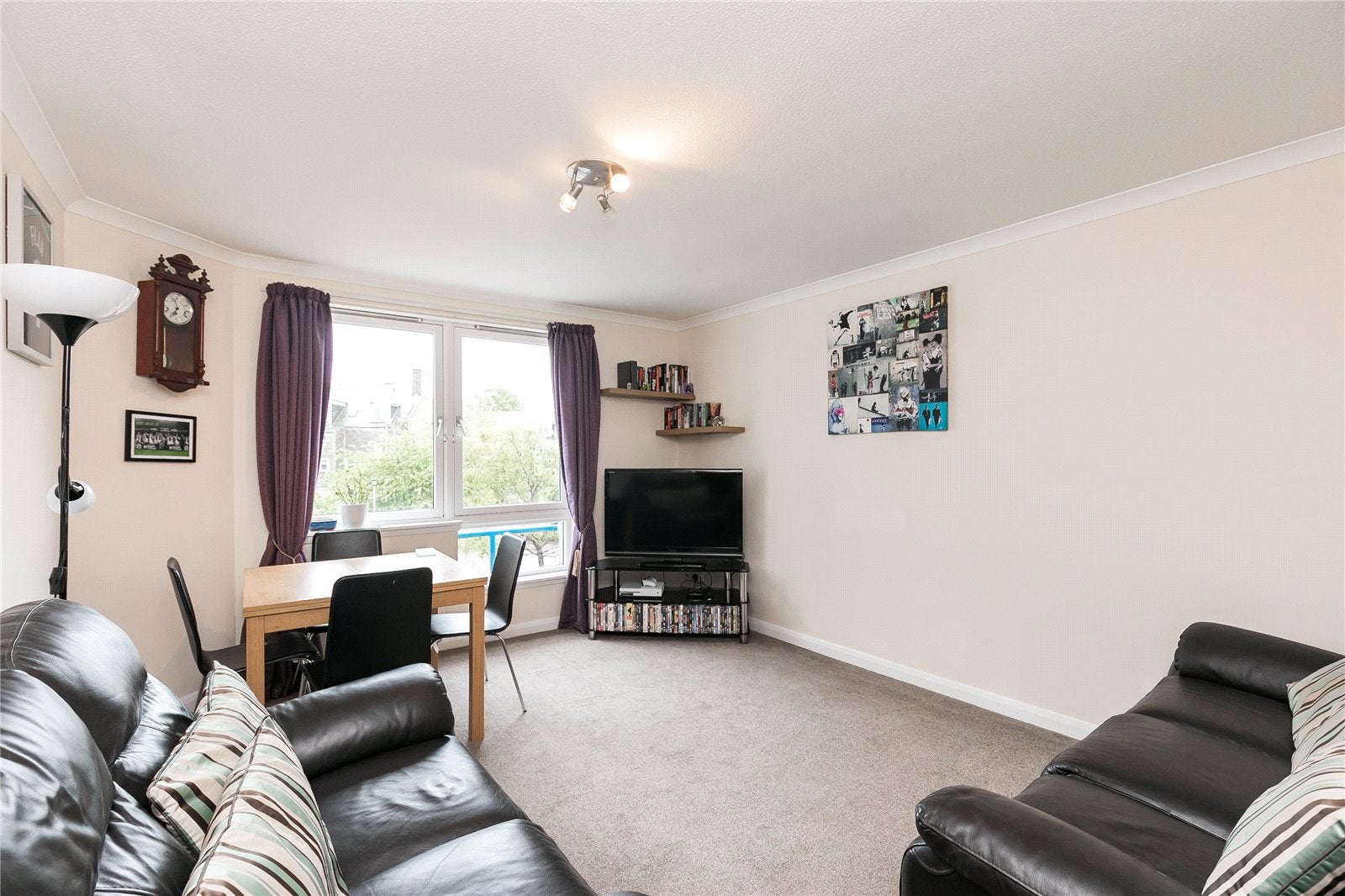 Flat Ferryhill Gardens in Aberdeen City