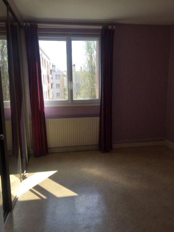 Appartement Rue du 42e de Ligne à Joinville-le-Pont