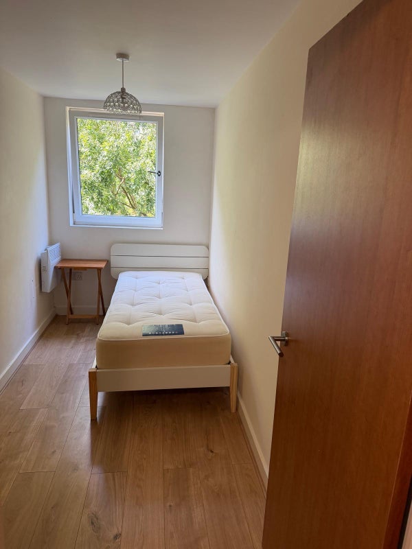 Room Jason Street in Liverpool