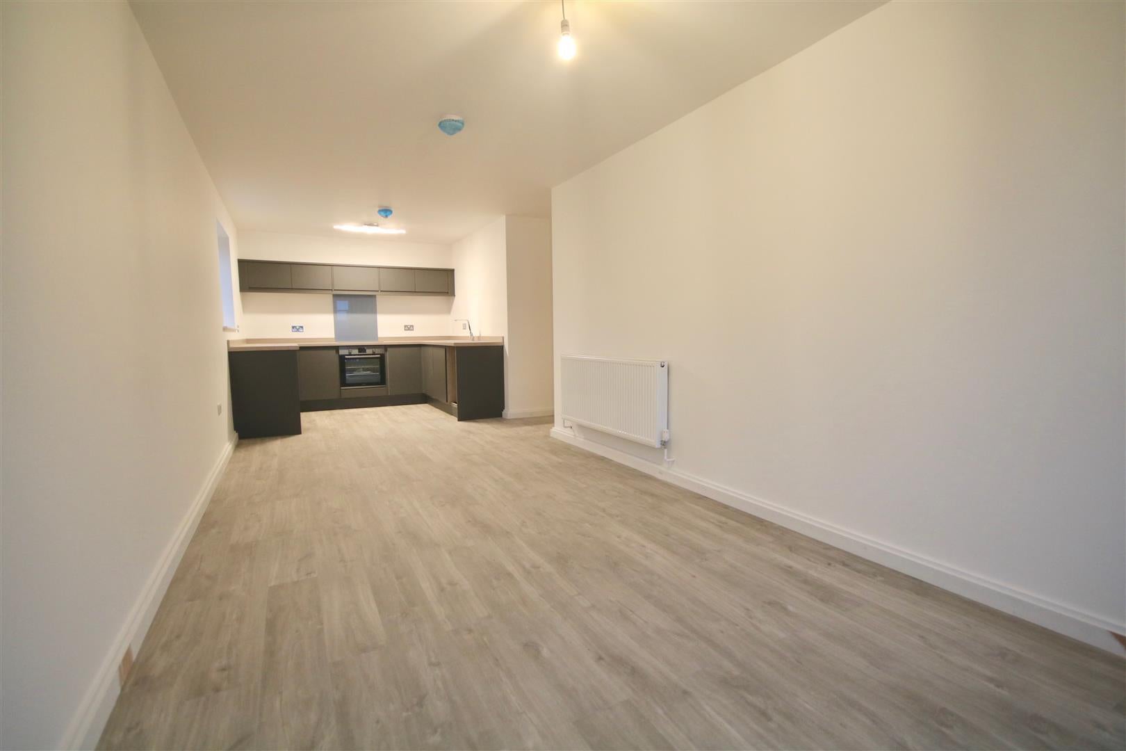 Flat Milton Road in Portsmouth