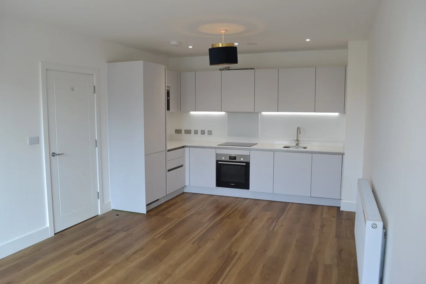 Flat Caxton Road in Frome