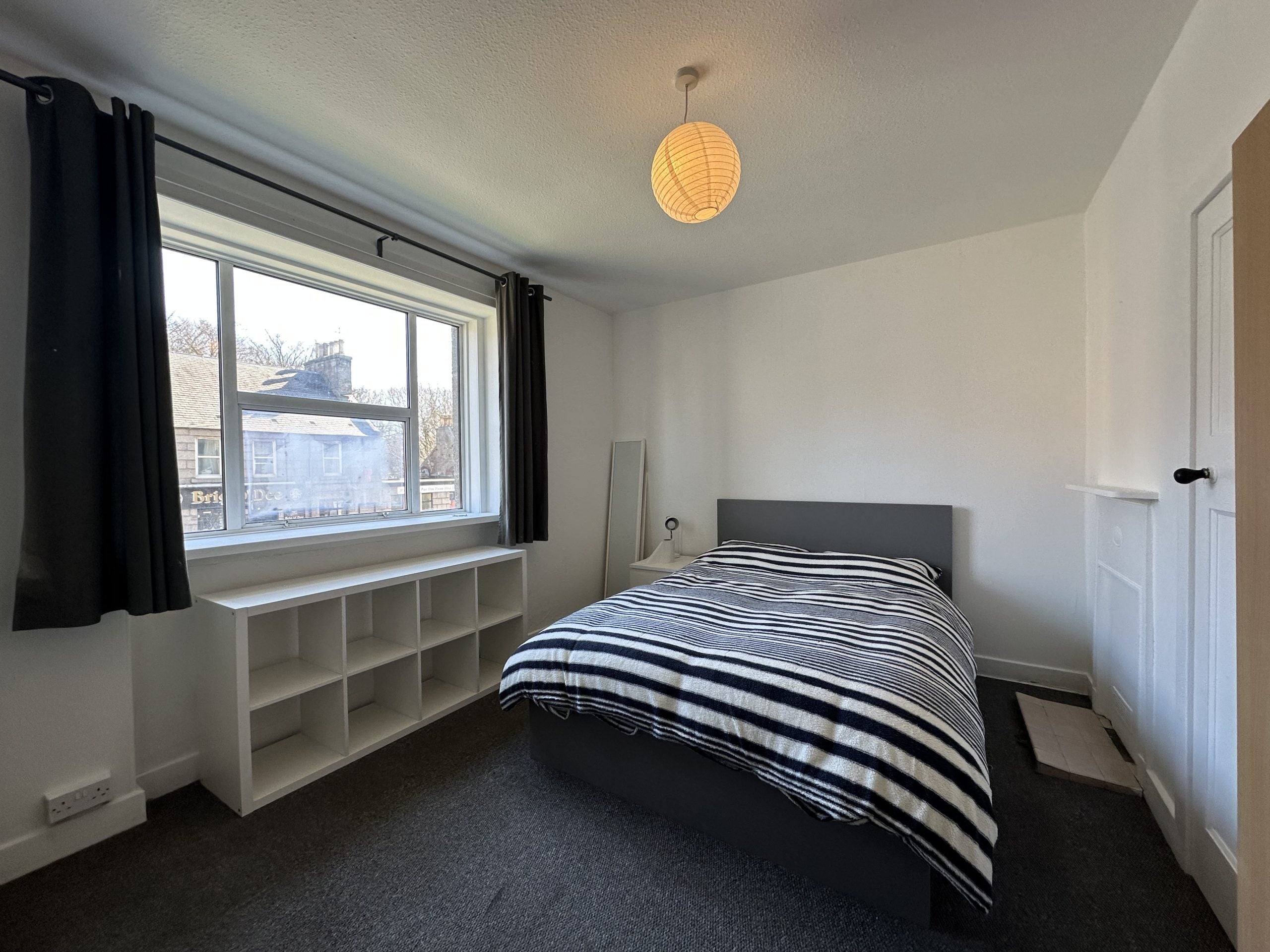Flat Holburn Street in Aberdeen City