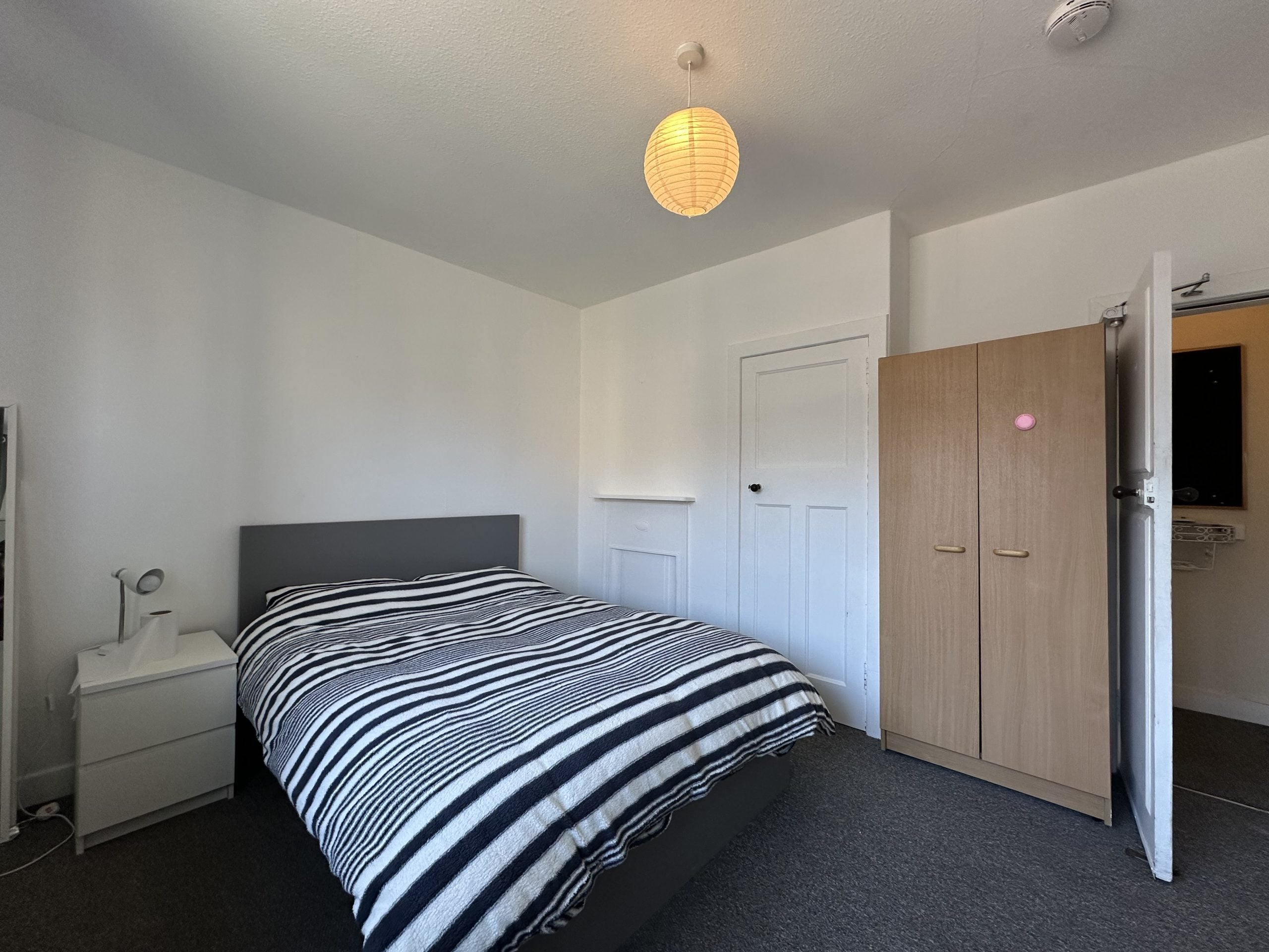 Flat Holburn Street in Aberdeen City
