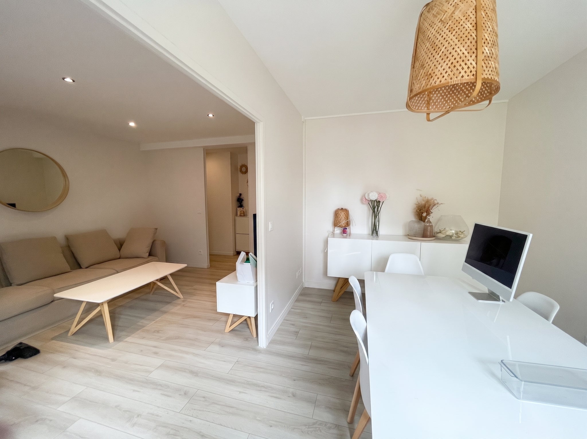 Flat Rue Francis de Pressensé in Villeurbanne