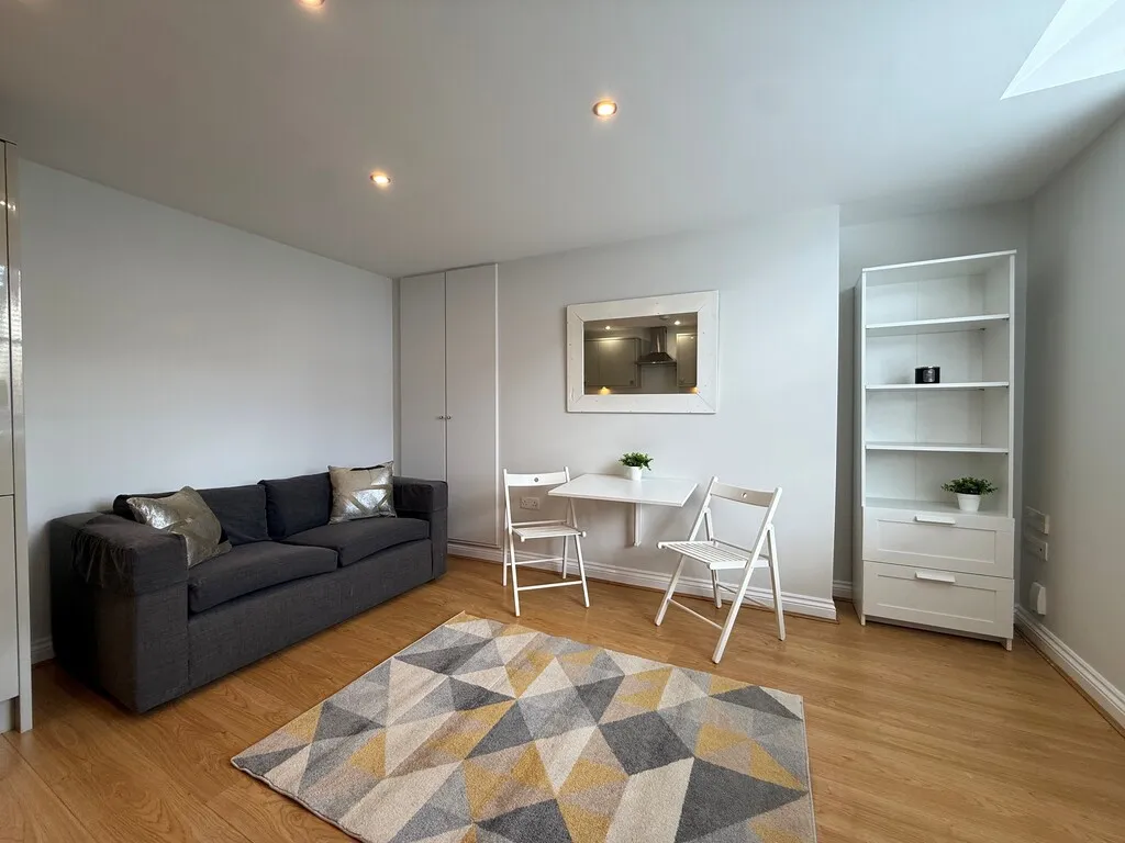 Flat Belvedere Court in Exeter