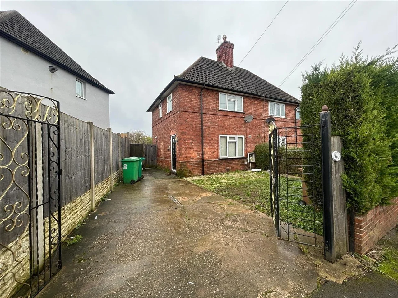 House Linton Rise in Nottingham
