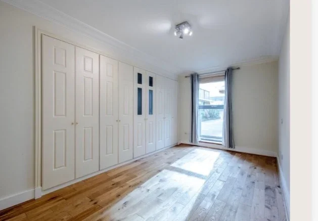 Flat Ebury Bridge Road in City of Westminster