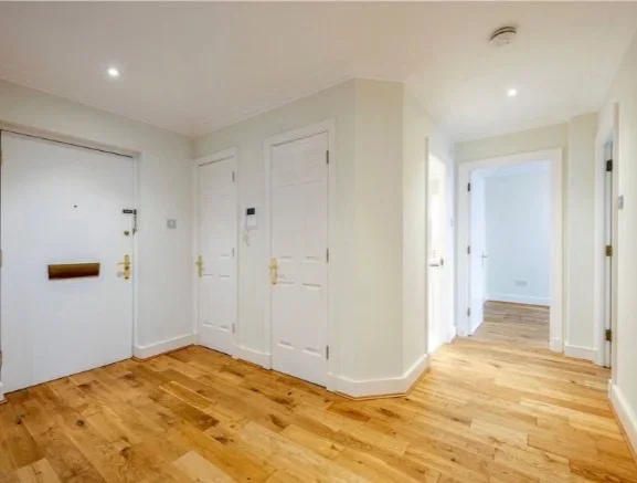 Flat Ebury Bridge Road in City of Westminster