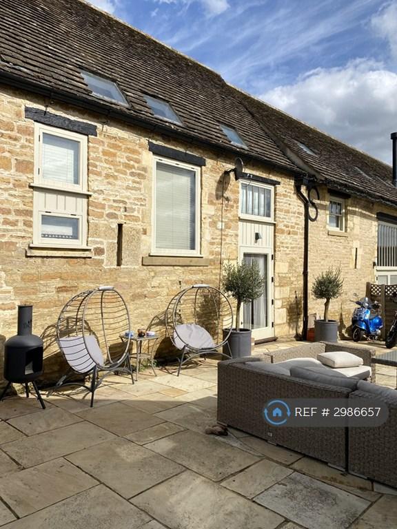 House Kelthorpe Close in Geeston