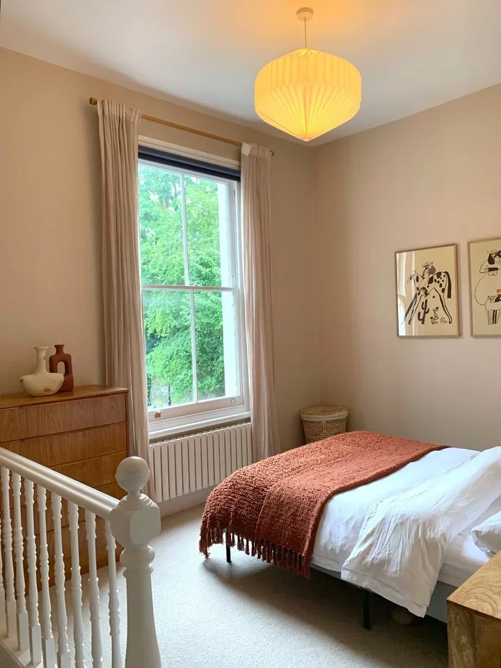 Flat Arbuthnot Road in Greater London