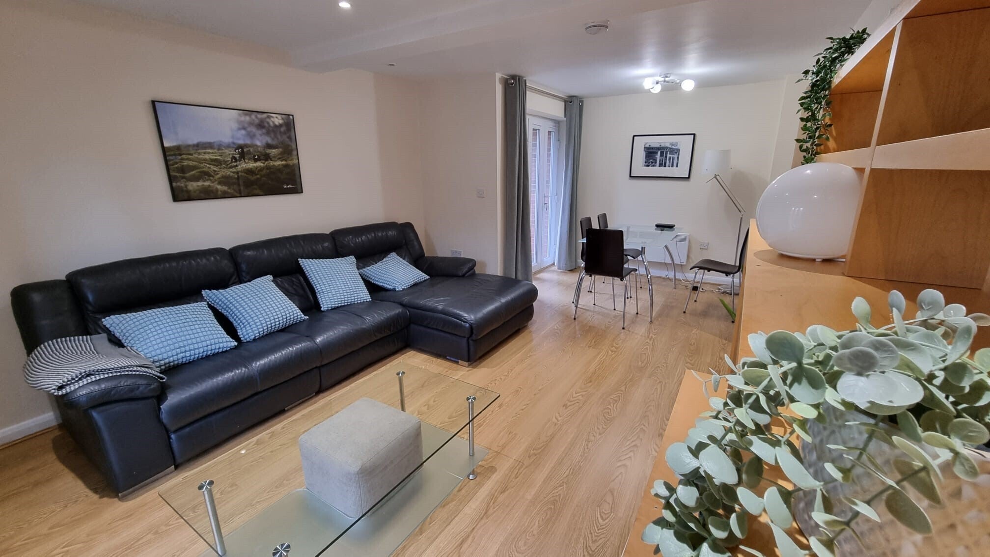 Flat Palatine Road in Manchester