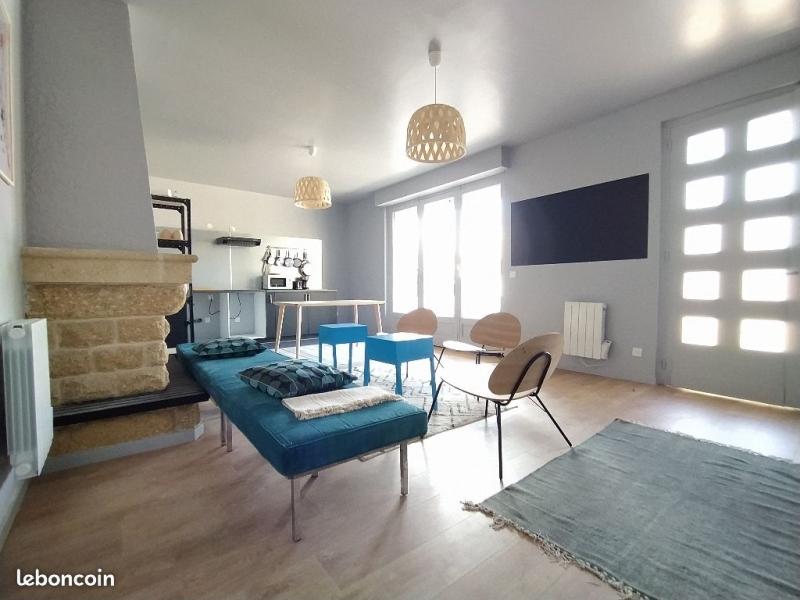 Room Rue des Treilles in Libourne