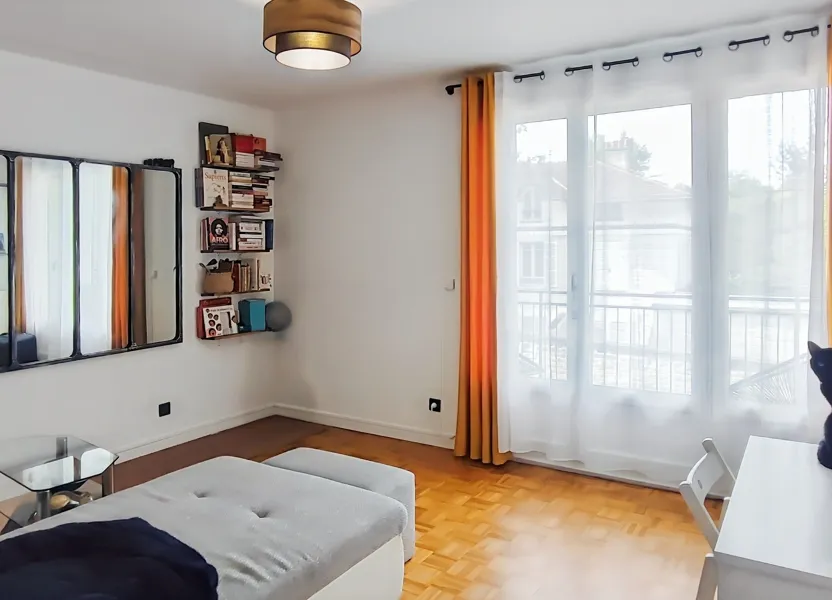Appartement Avenue de la Gare à Coye-la-Forêt