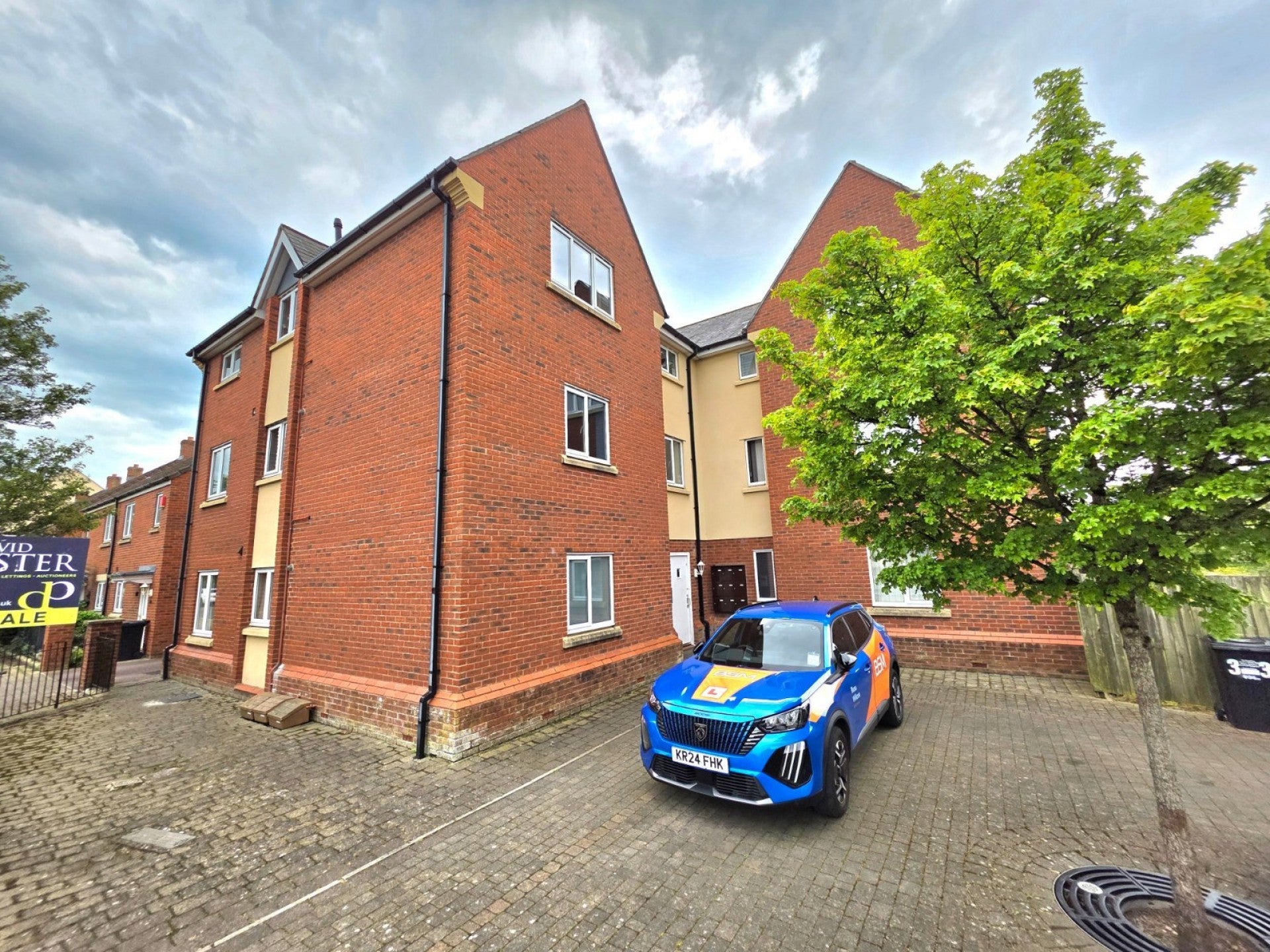 Flat Griffen Road in Weston-super-Mare