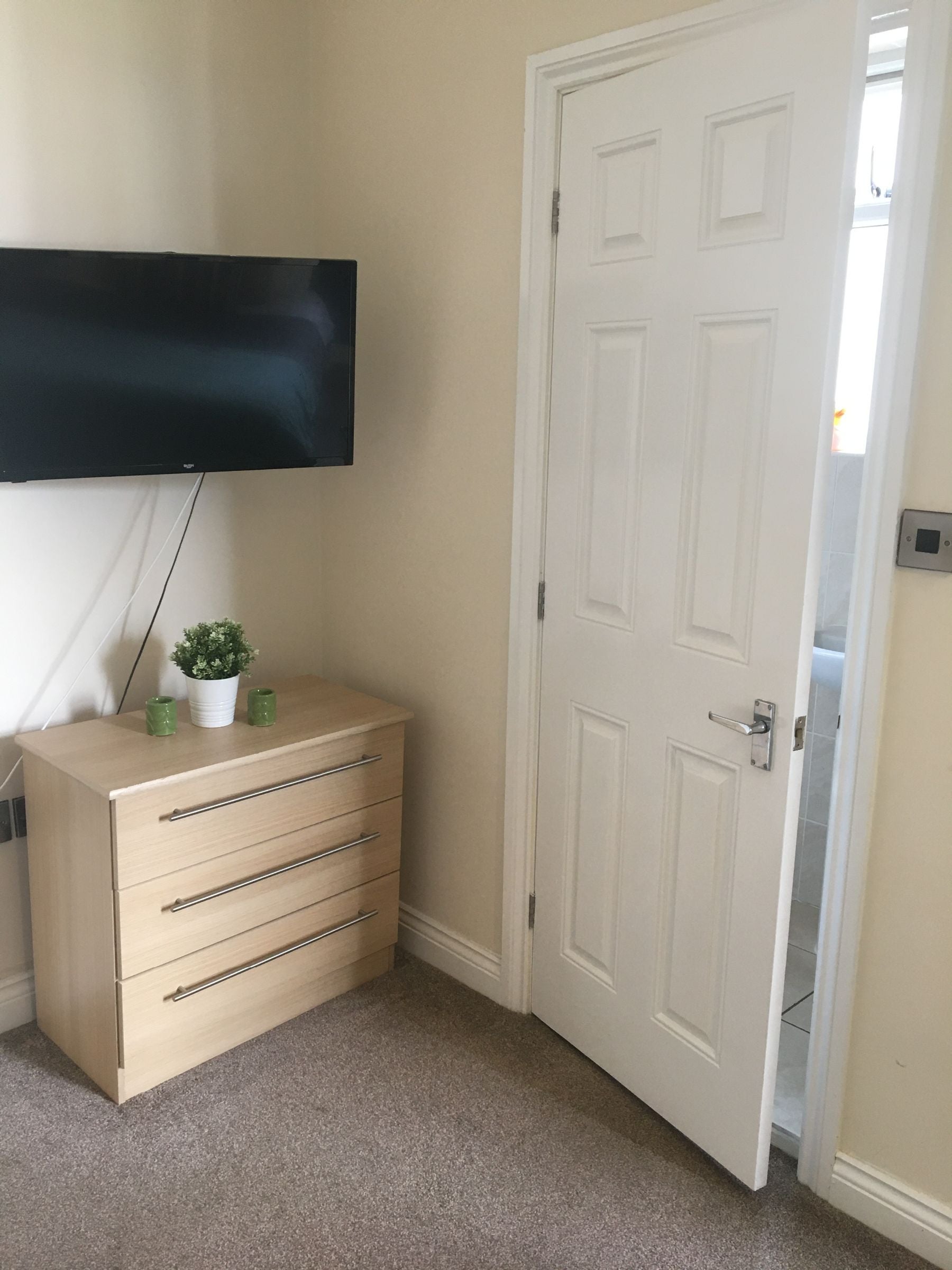 Room Princes Road in Stoke-on-Trent