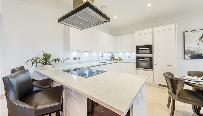 Flat Rainville Road in Greater London