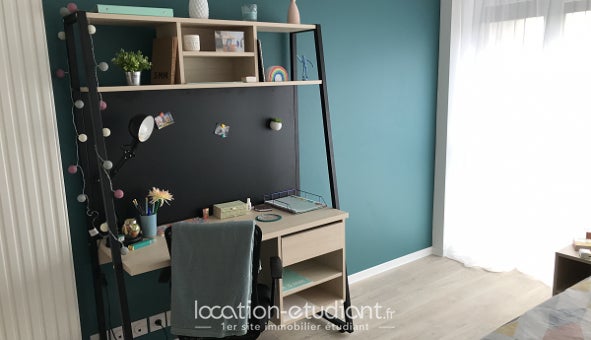 Appartement Avenue Des 3 Fontaines à Cergy