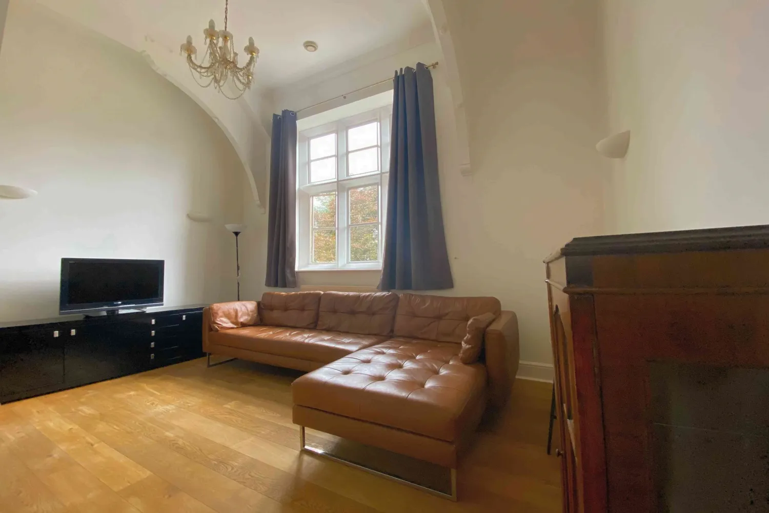 Flat Lavender Close in Mole Valley