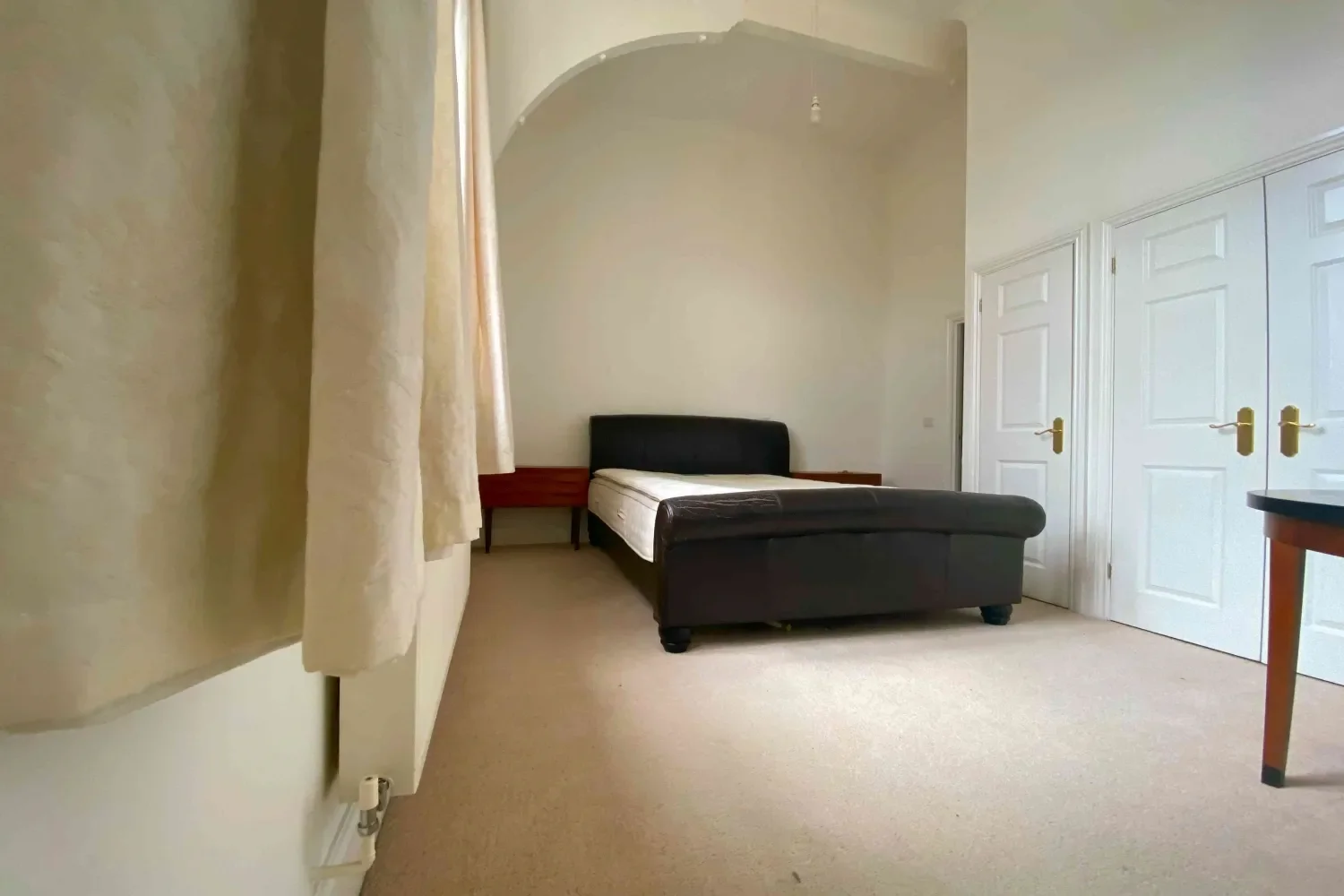 Flat Lavender Close in Mole Valley