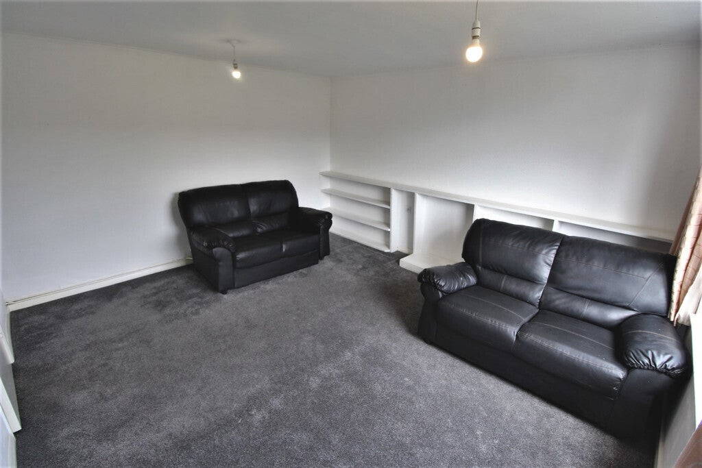 Flat Radford Road in Coventry