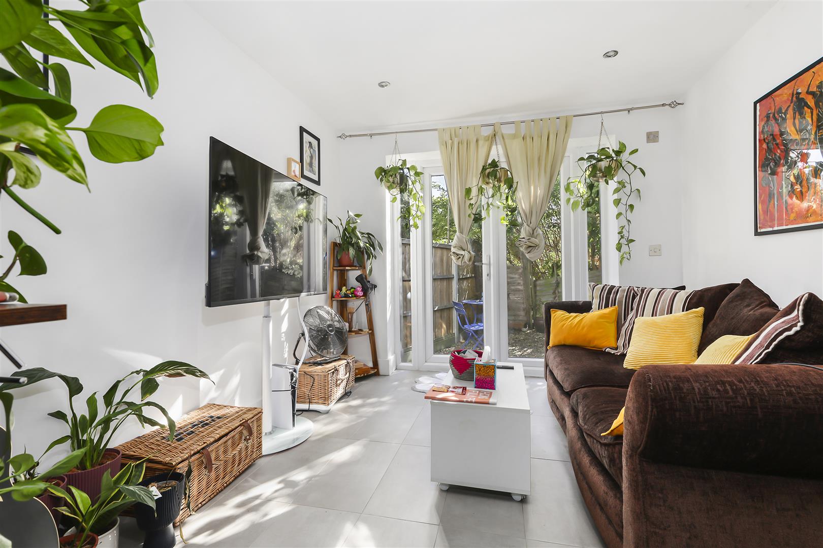 House Ravenstone Road in Greater London