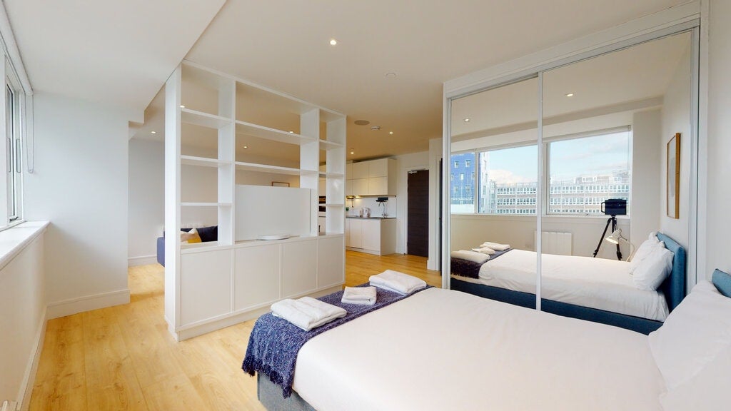 Flat Humphry Repton Lane in Greater London