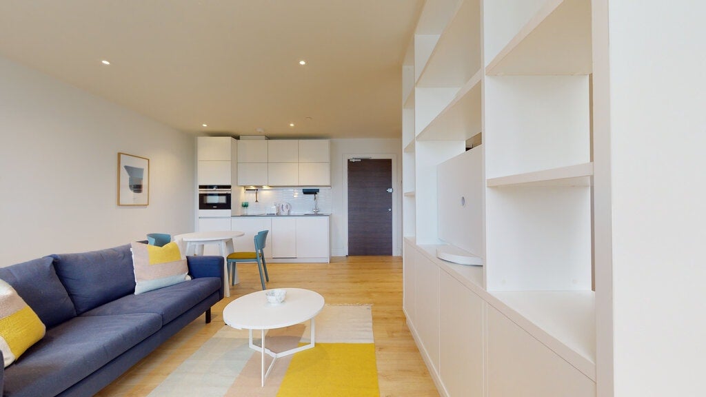Flat Humphry Repton Lane in Greater London
