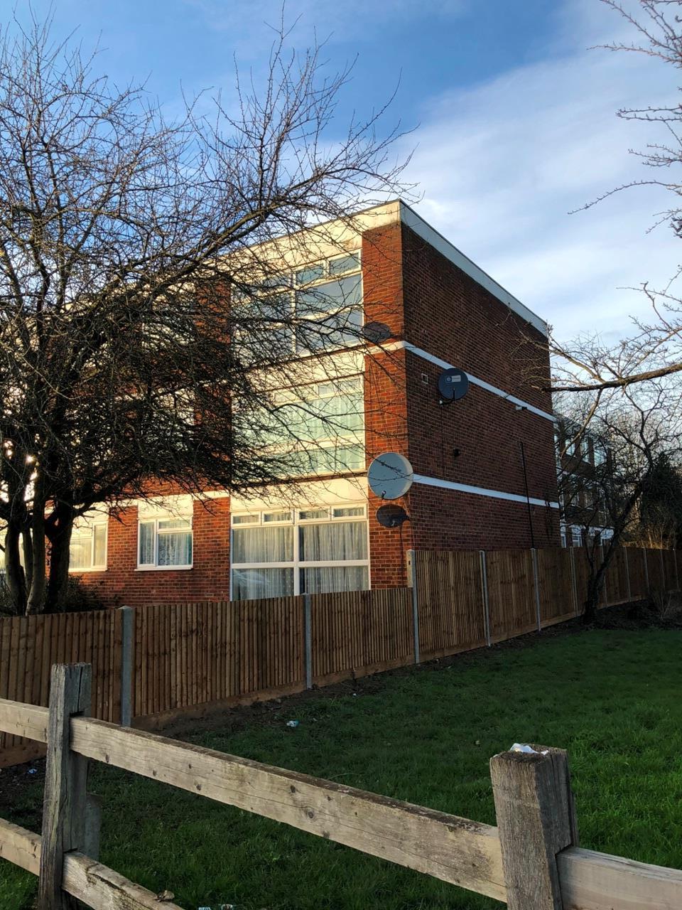 Flat Ruislip Road in Greater London