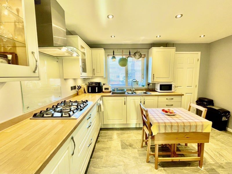 Room Morley Close in Bristol