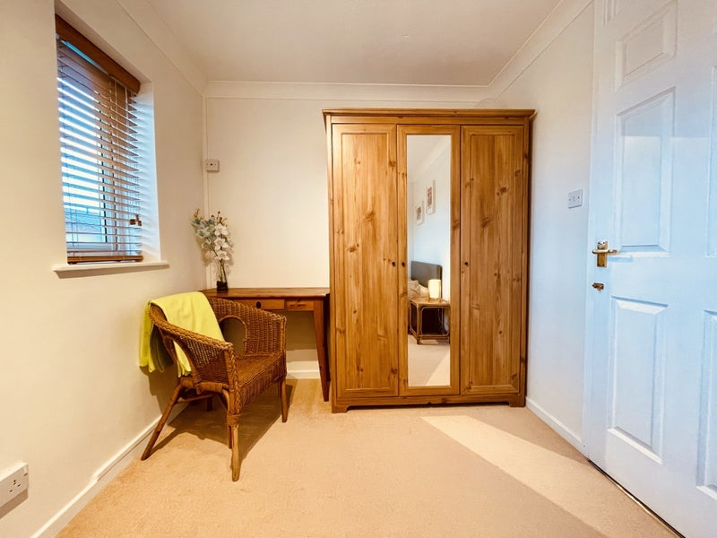 Room Morley Close in Bristol