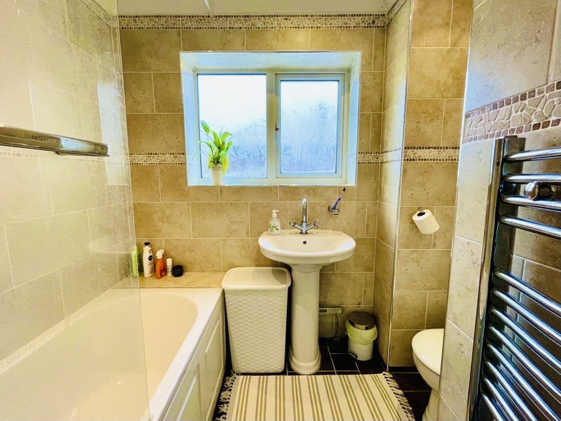 Room Morley Close in Bristol