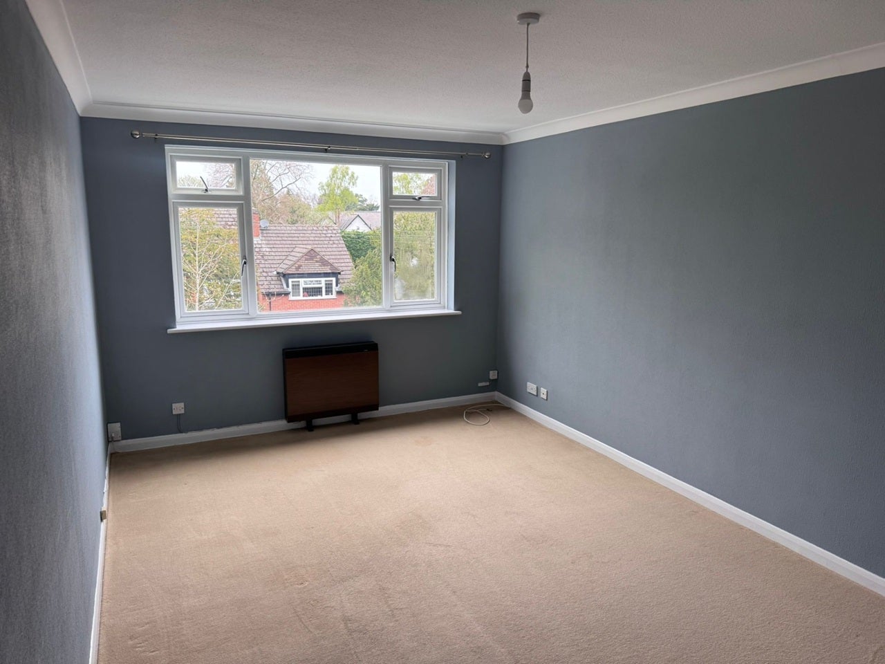 Flat Knighton Drive in Leicester