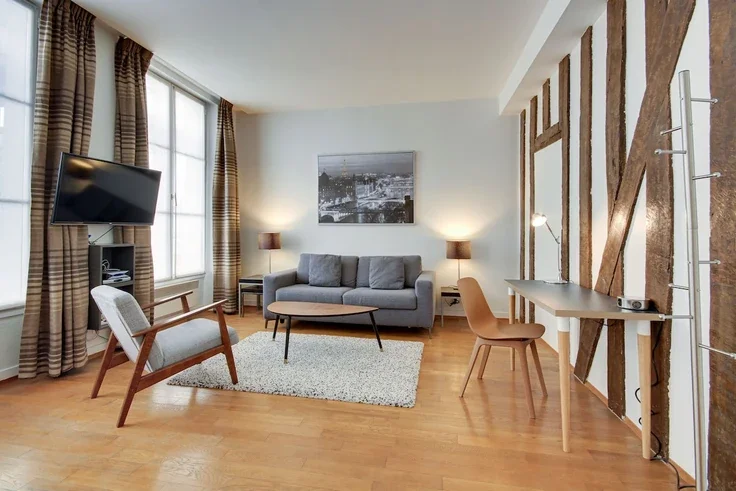 Flat Rue Saint-Sauveur in Paris
