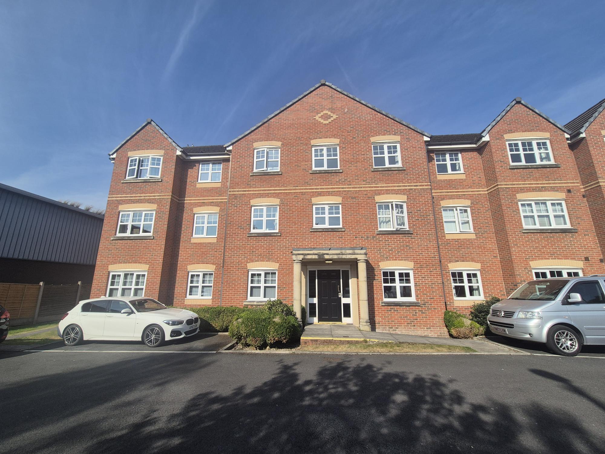 Flat Palatine Street in Tameside