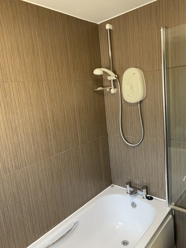 Room Teesdale in Crawley