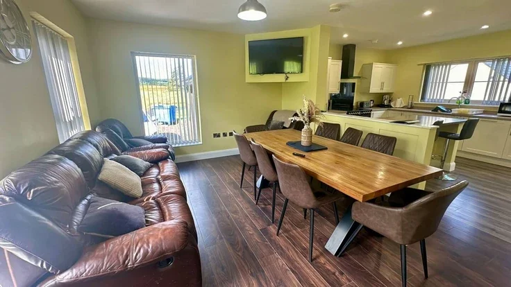 House Ballyrogan Road in Causeway Coast and Glens District