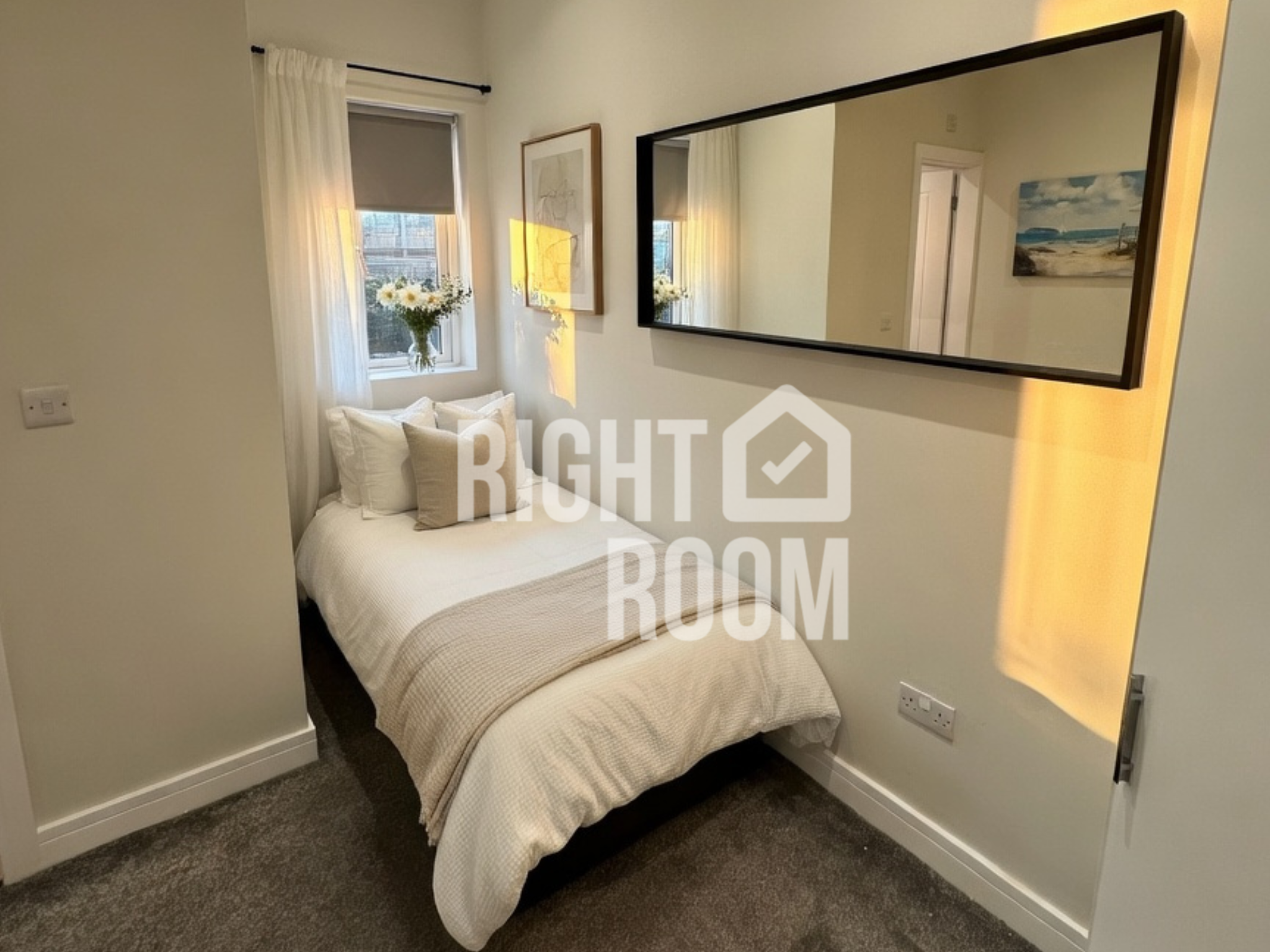Room West Street in Fareham