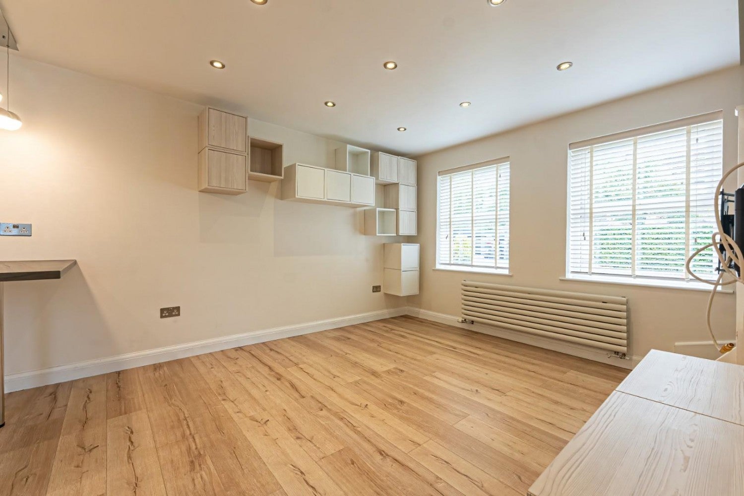 House Lakeside in Dacorum