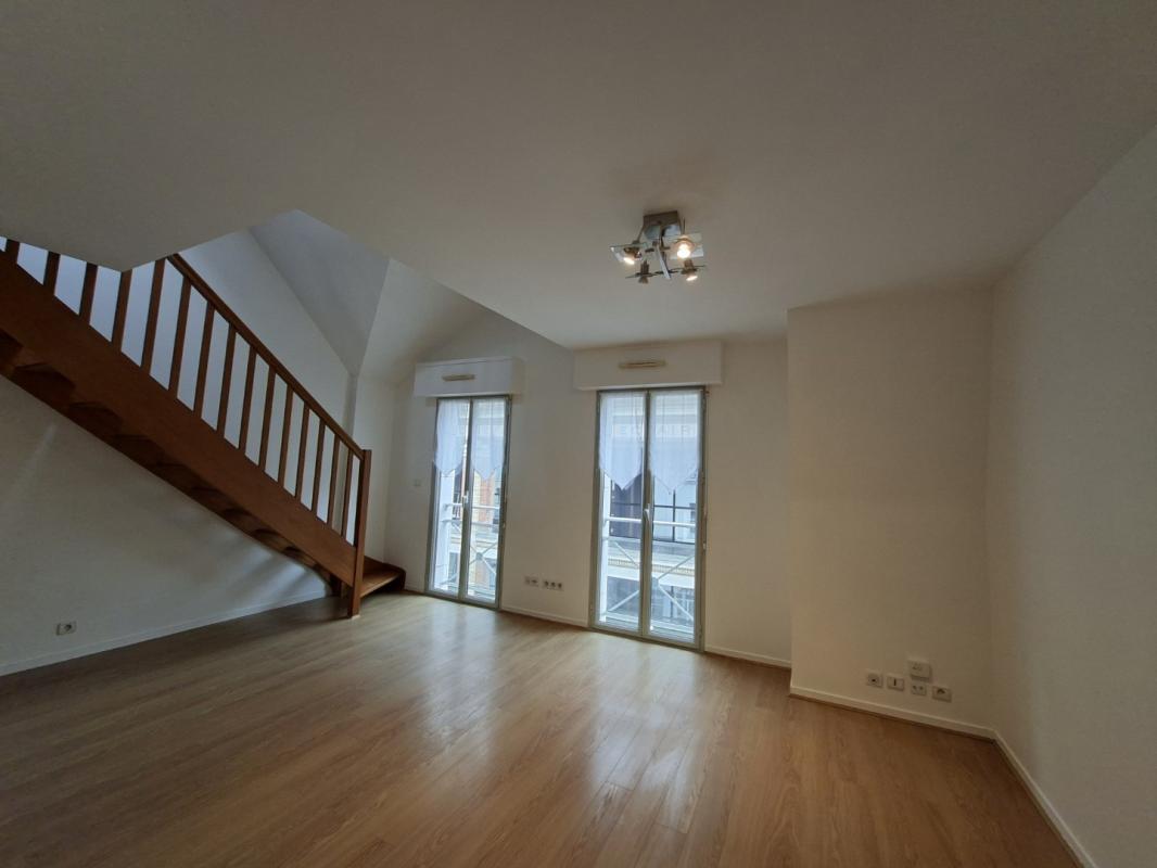 Flat Rue Paul-Louis Courier in Rennes