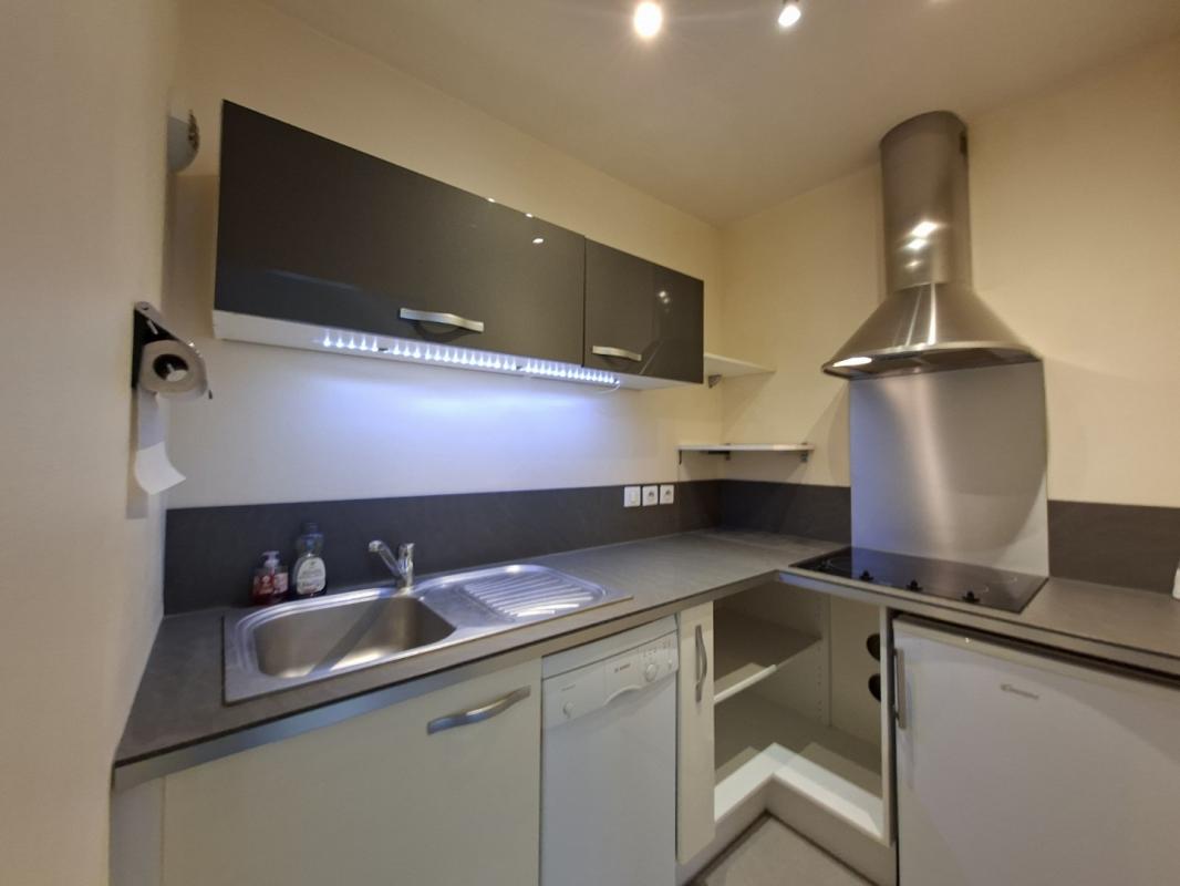 Flat Rue Paul-Louis Courier in Rennes