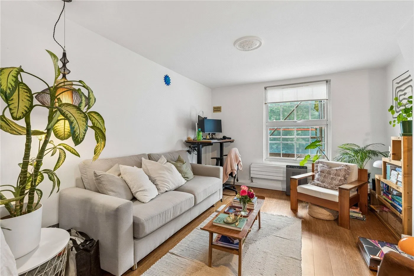 Flat Northampton Street in Greater London