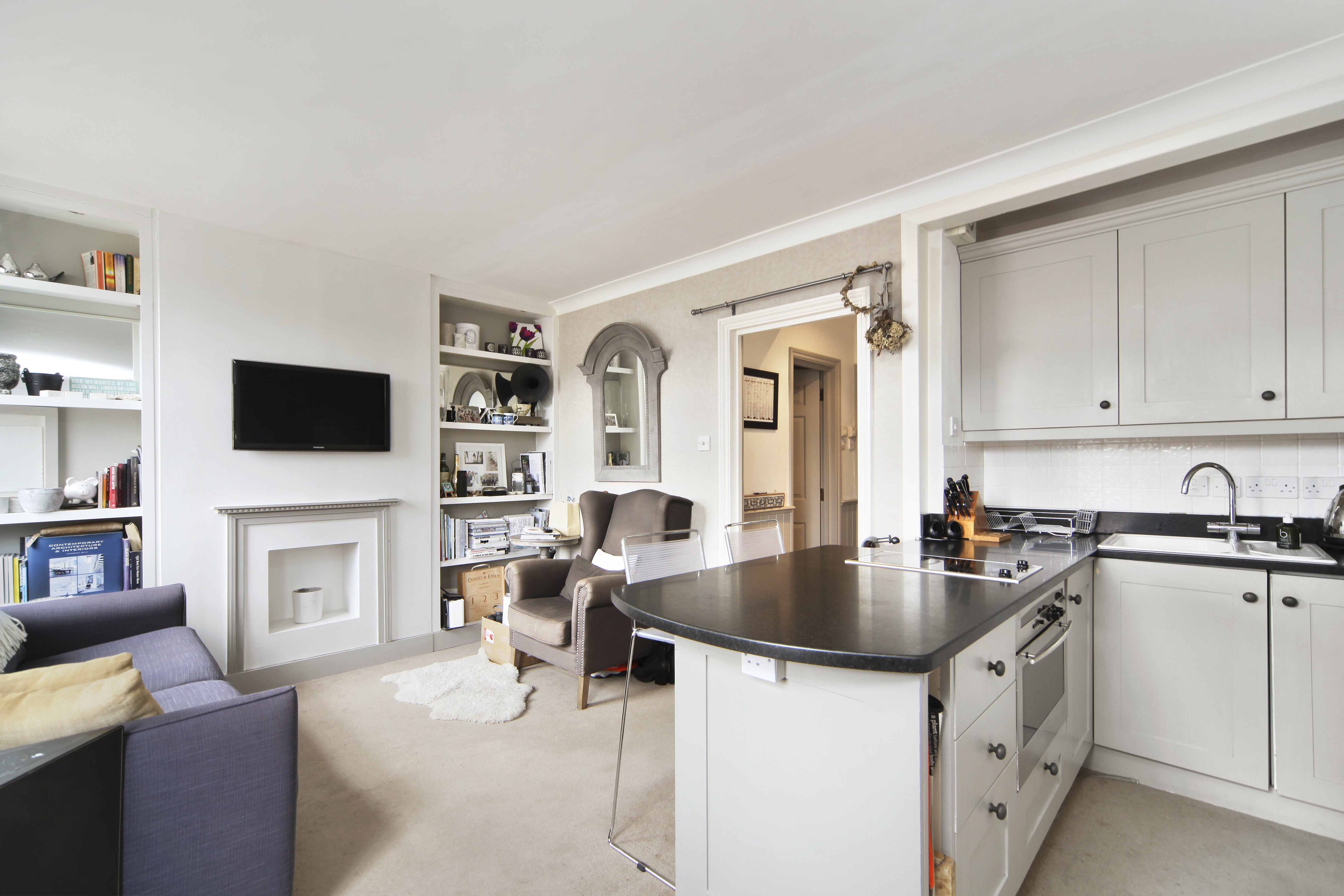 Flat Ebury Street in City of Westminster