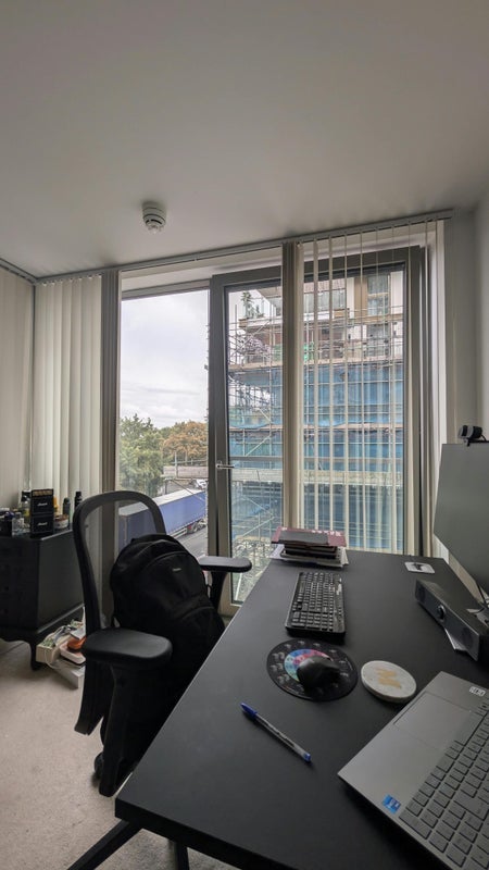 Flat Daneland Walk in Greater London