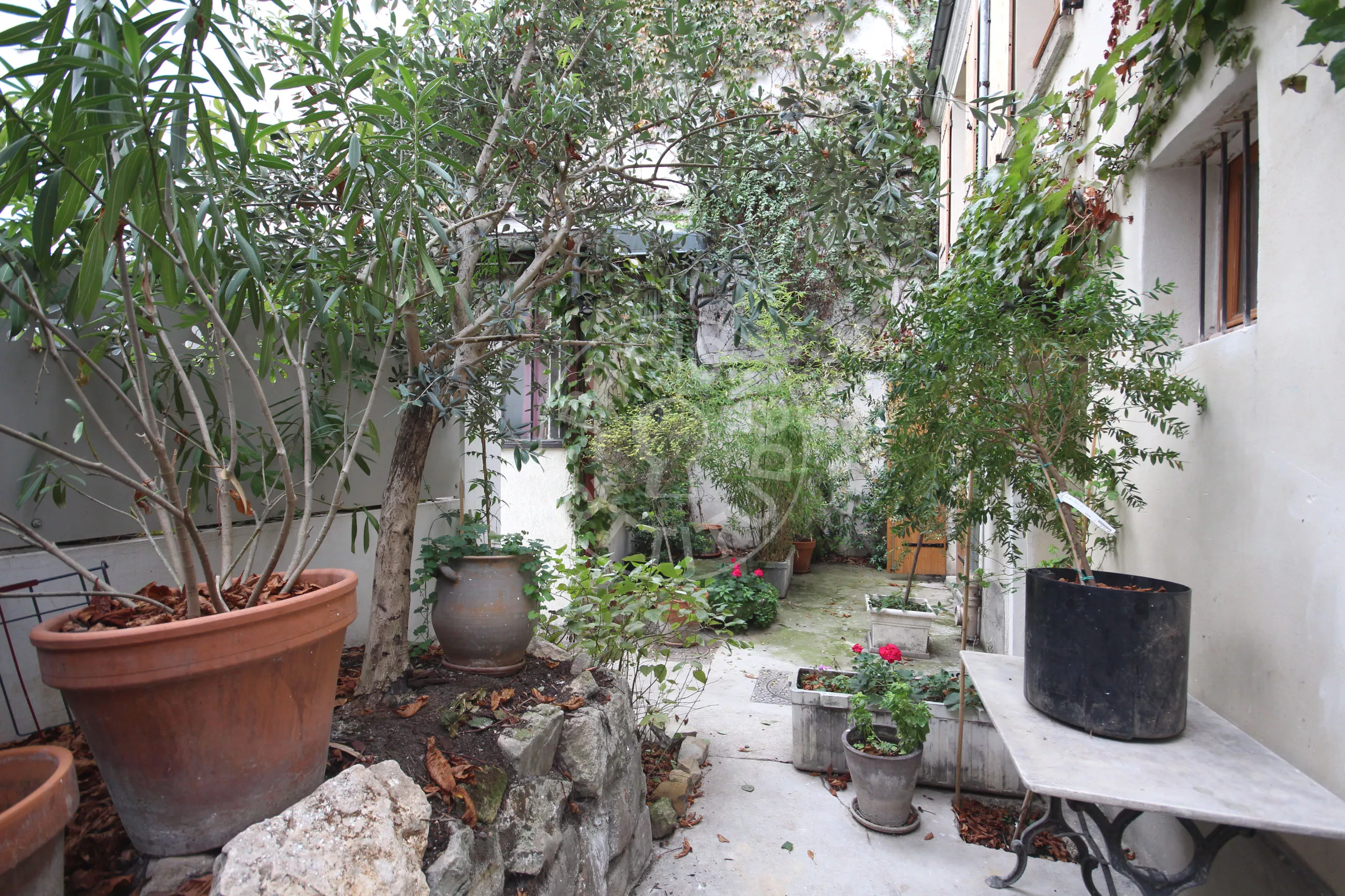 Appartement Rue du Faubourg du Temple à Paris